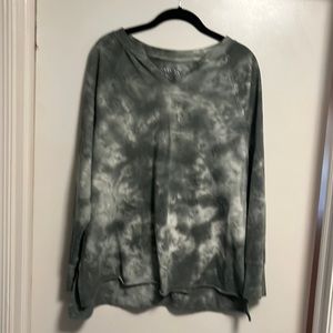 Long Sleeve Cut V-Neck TieDyed Sweatshirt